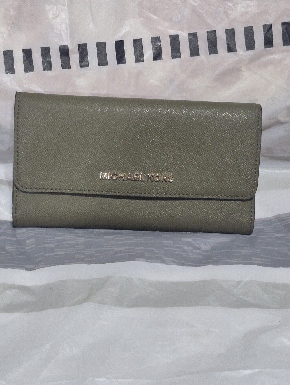 Michael Kors Olive Green Saffiano Leather Wallet
